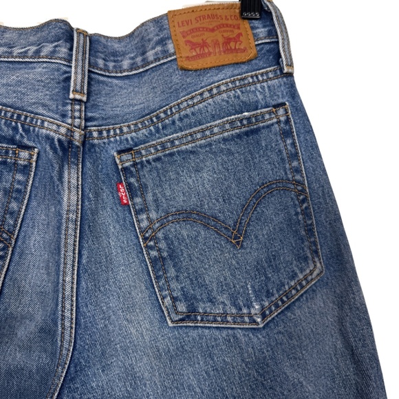 Levi’s Wedgie Straight High Rise Distressed Button Fly Jeans Size 26 - Picture 5 of 15